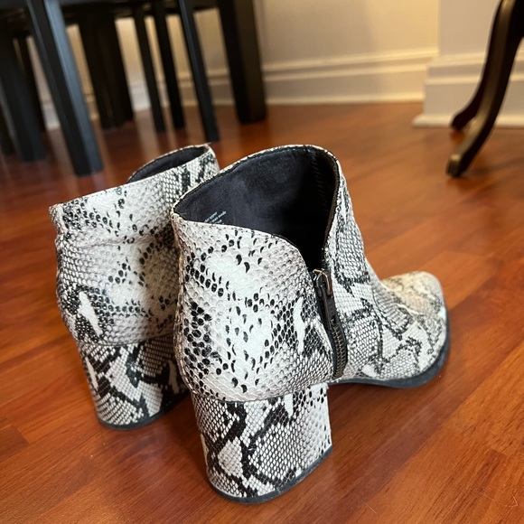 Snakeskin Booties - Picture 4 of 4